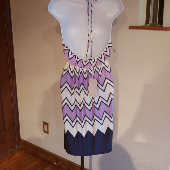 Beaded V-Neck Dress - Picture 2 of 2